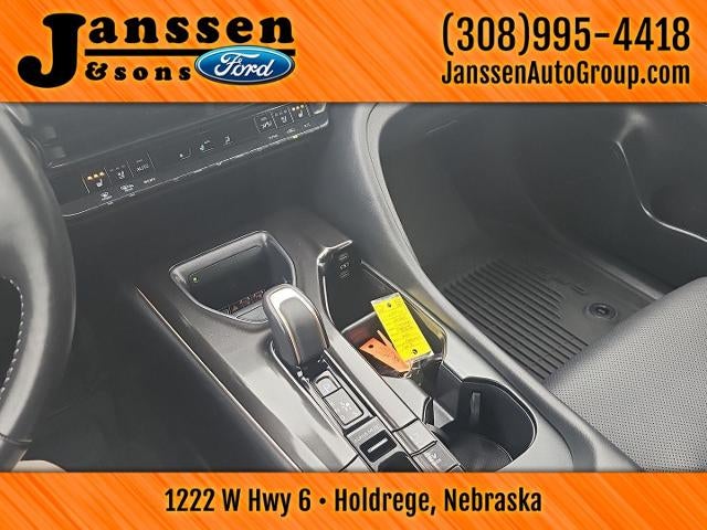 2025 Toyota Crown Signia XLE