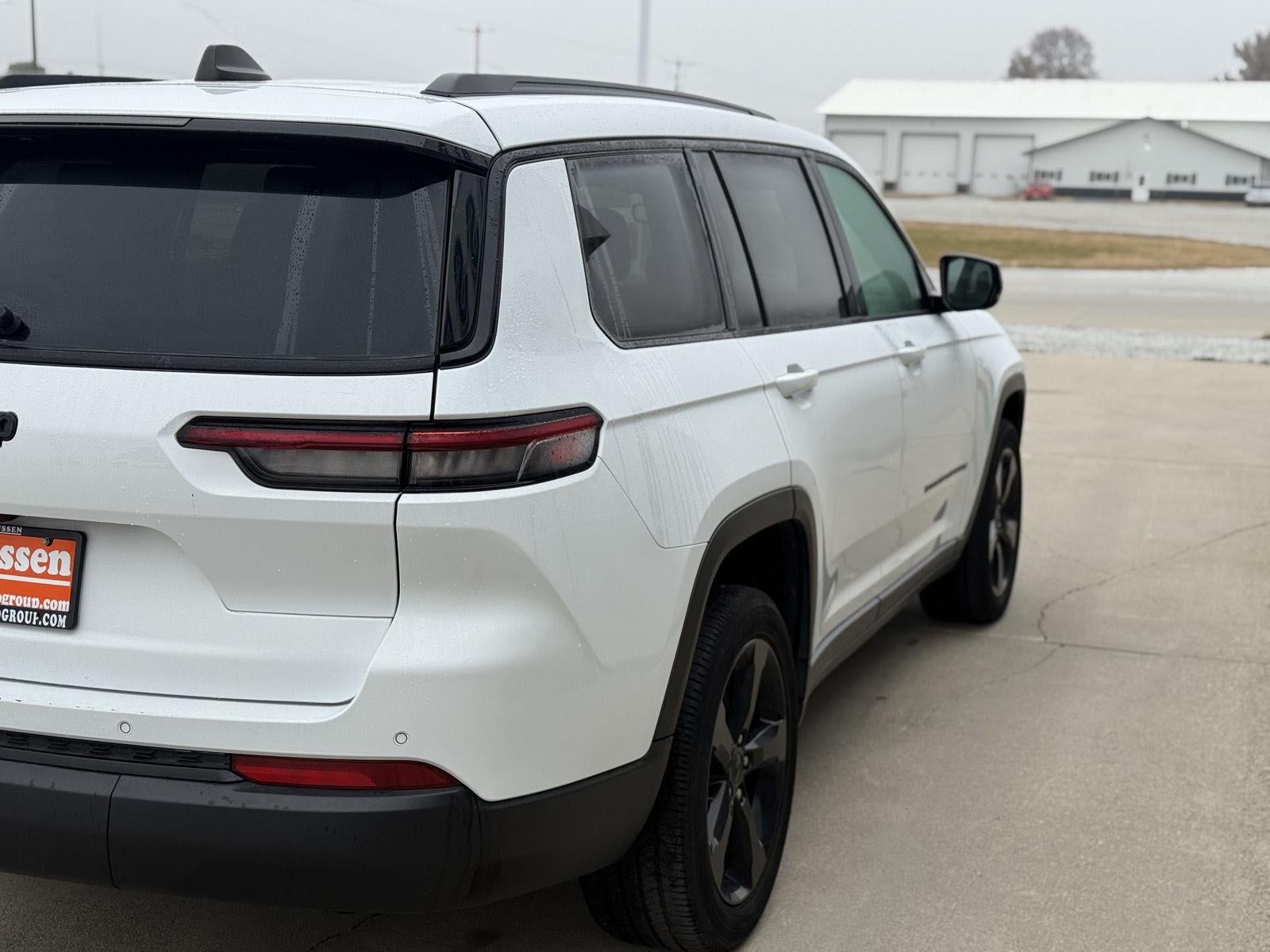 2023 Jeep Grand Cherokee L Altitude