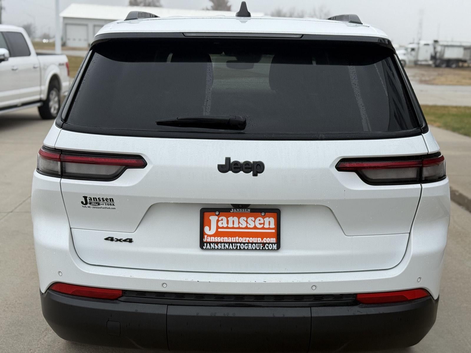 2023 Jeep Grand Cherokee L Altitude