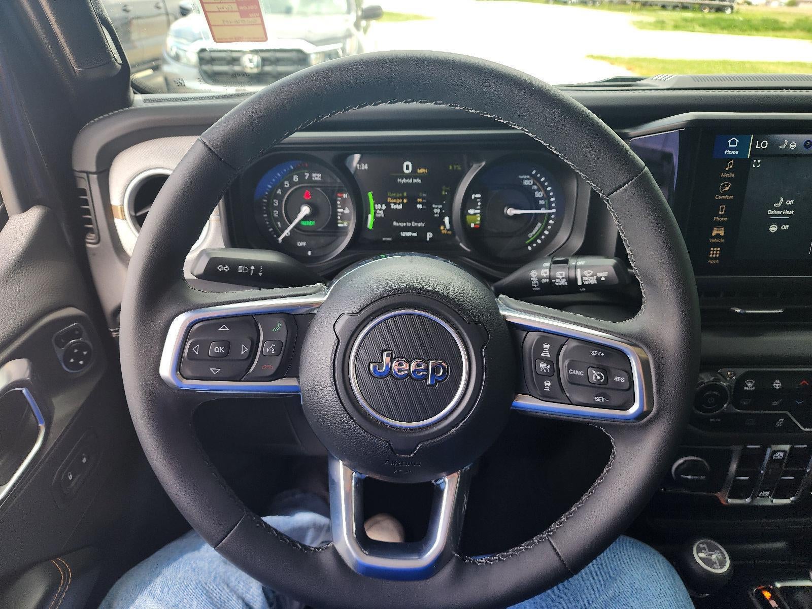 2025 Jeep Wrangler 4xe Sahara