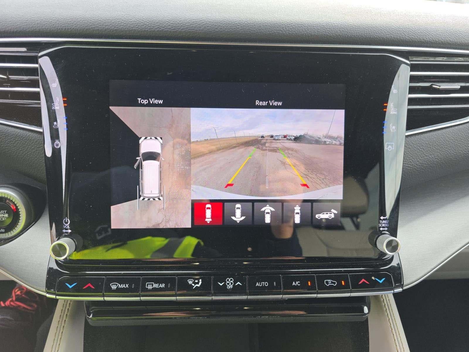 2025 Jeep Wagoneer L Series III