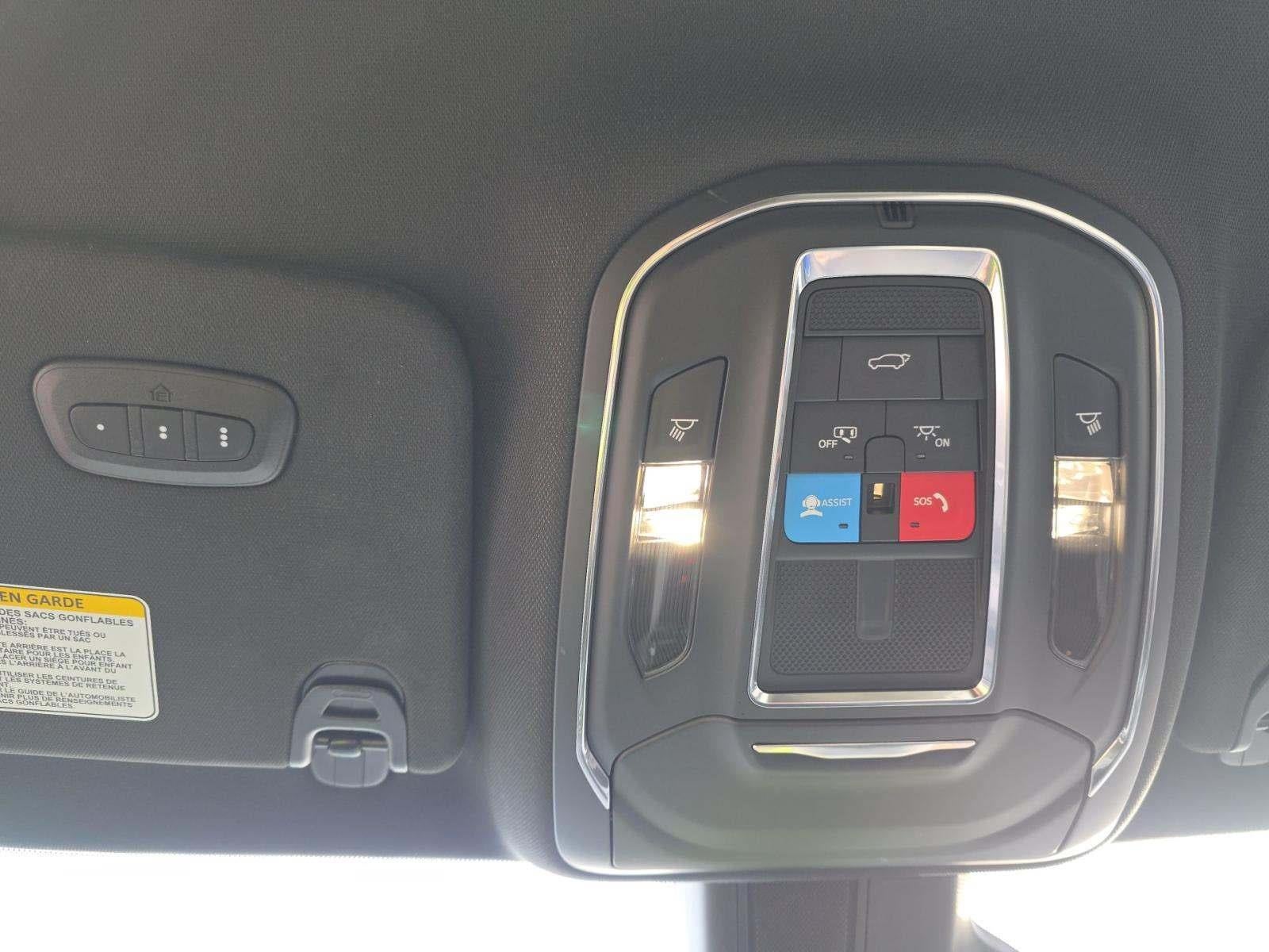 2025 Jeep Wagoneer L Series III