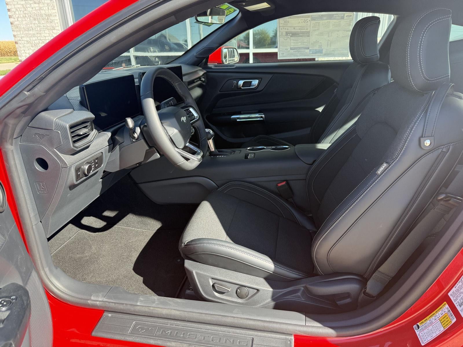 2025 Ford Mustang EcoBoost