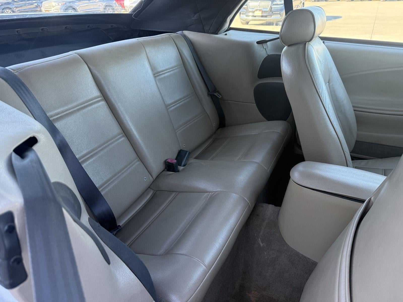 2004 Ford Mustang Deluxe