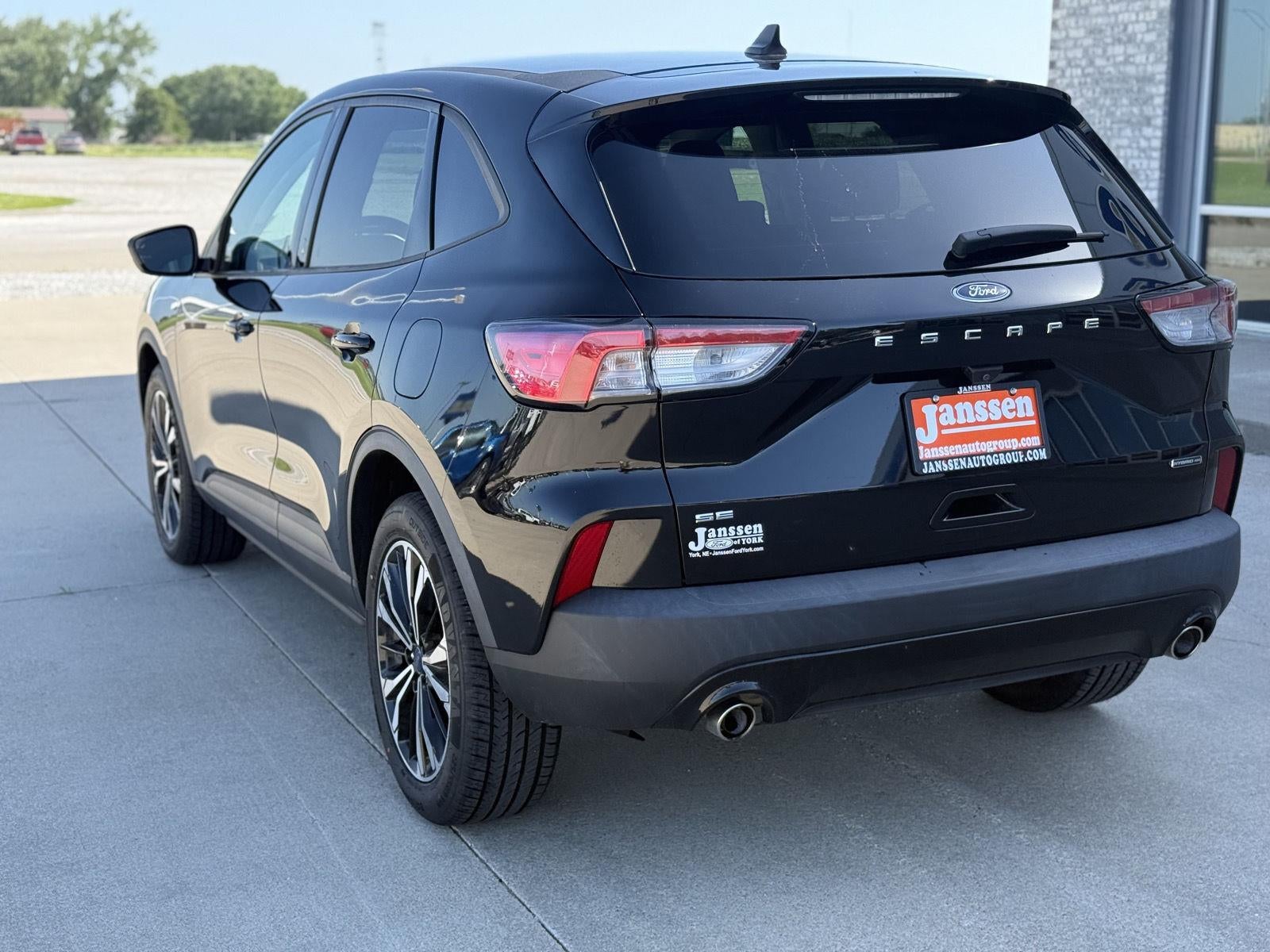 2021 Ford Escape SE Hybrid