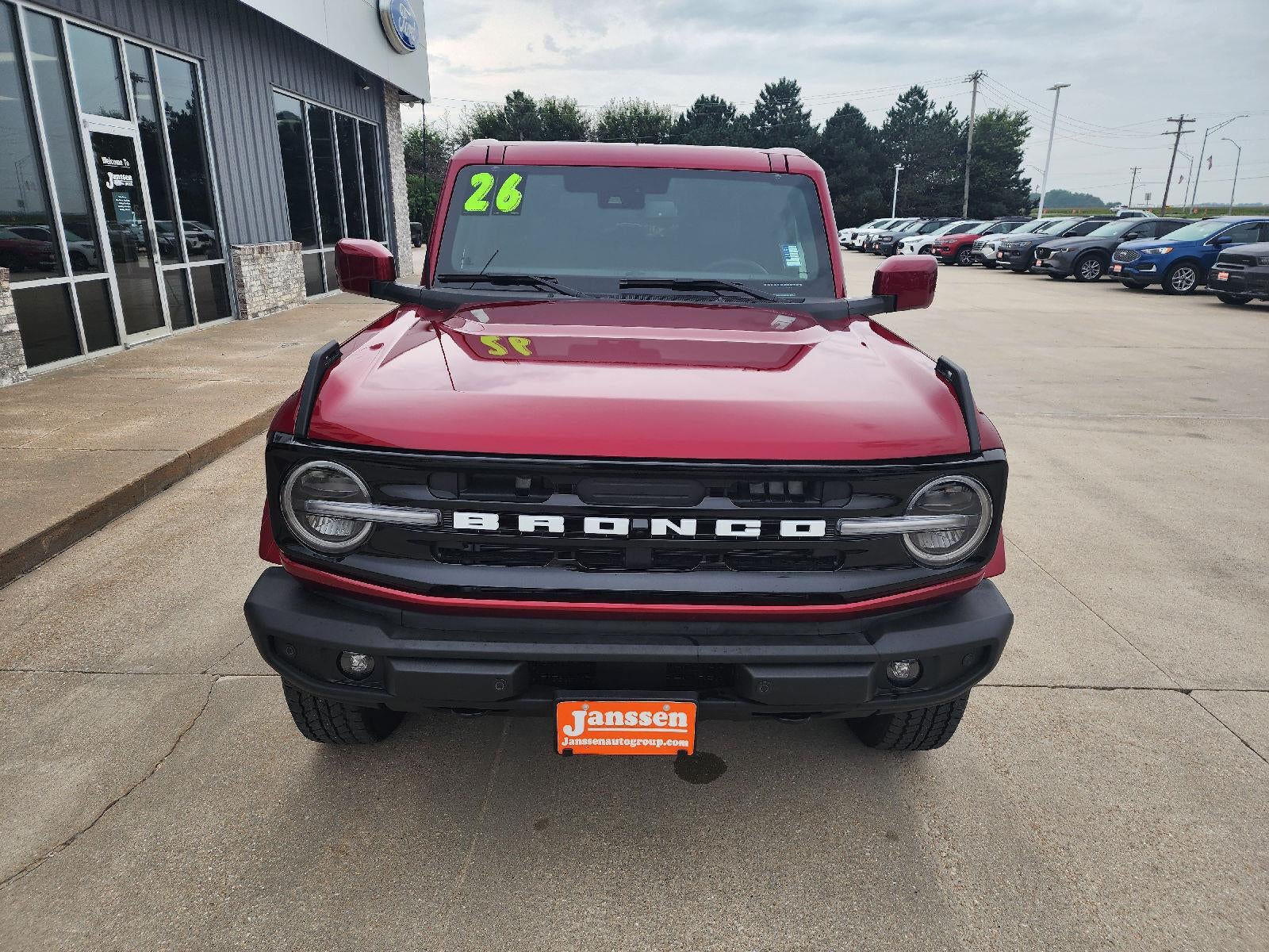 2026 Ford Bronco Outer Banks