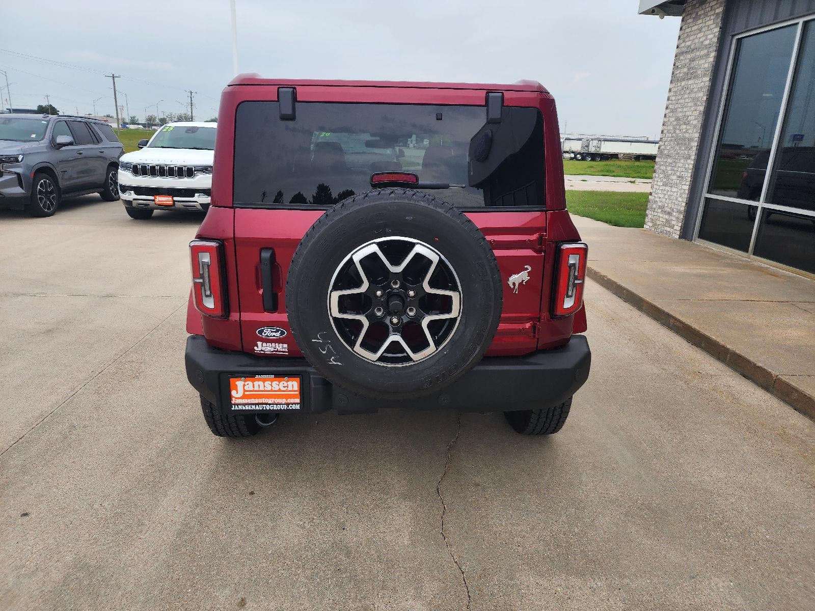2026 Ford Bronco Outer Banks