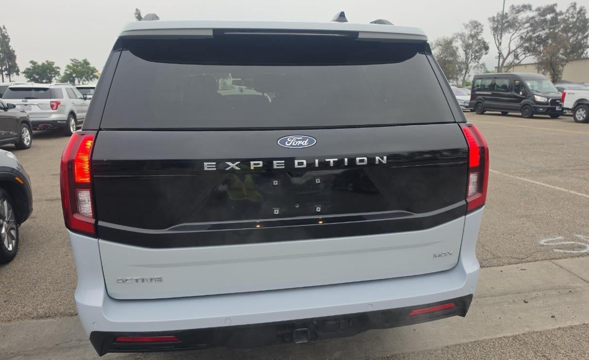 2025 Ford Expedition Max Active
