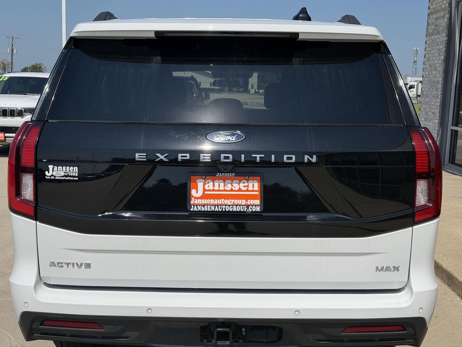 2025 Ford Expedition Max Active