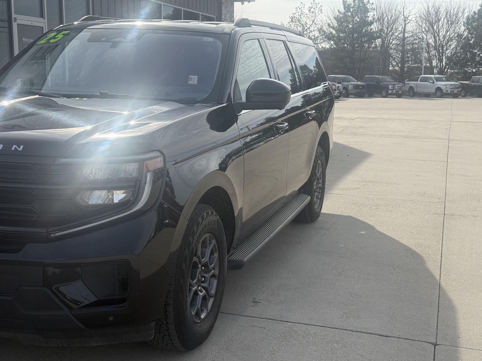 2025 Ford EXPEDITION MAX Active