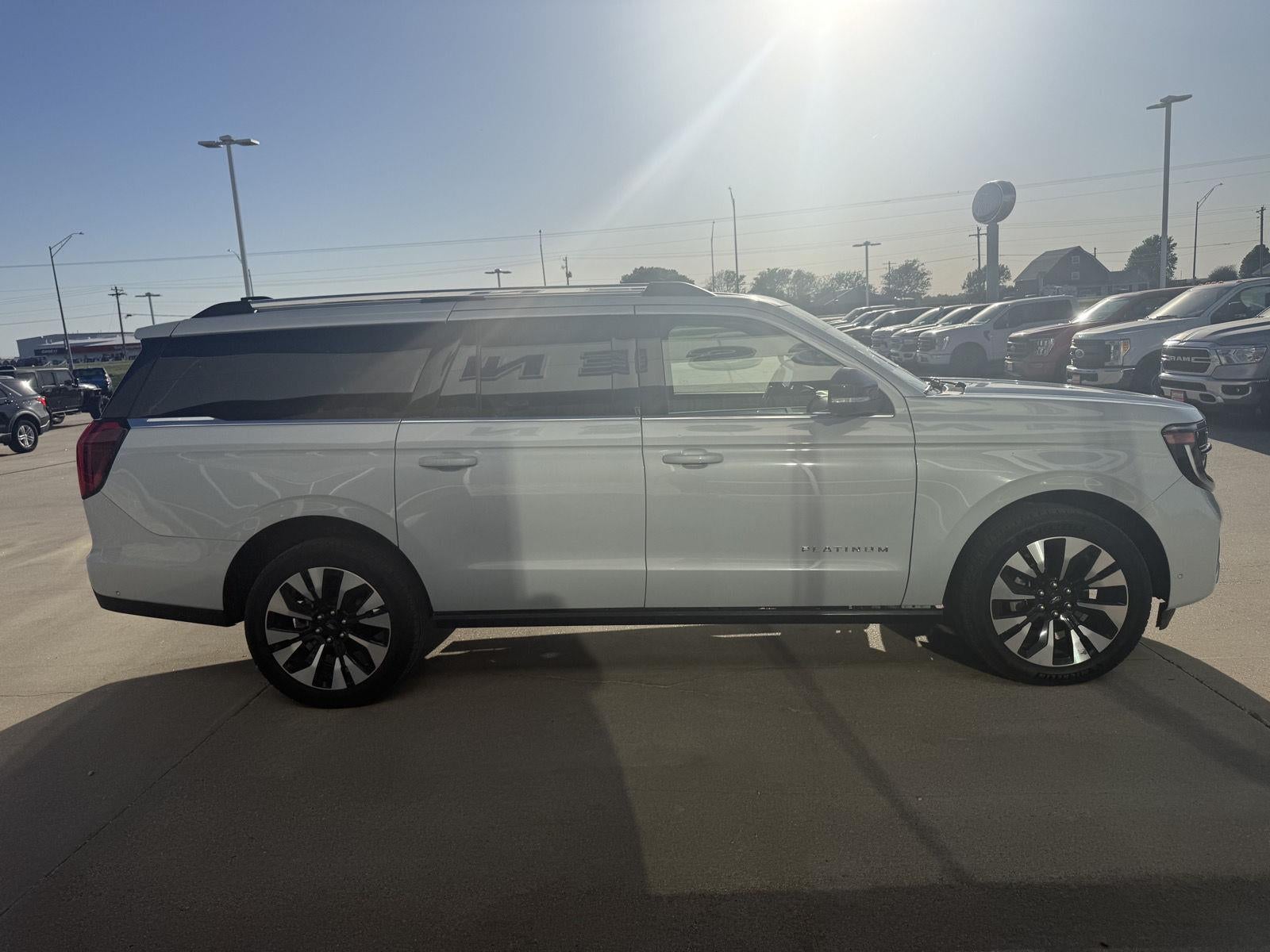 2025 Ford Expedition Max Platinum
