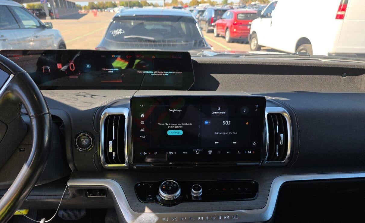 2025 Ford Expedition Max Platinum