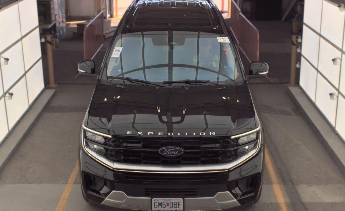 2025 Ford Expedition Max Platinum