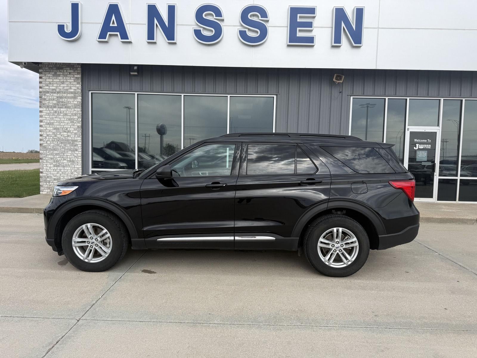2024 Ford Explorer XLT