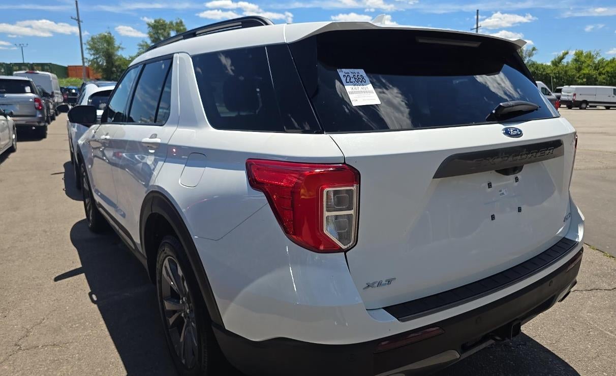 2023 Ford Explorer XLT