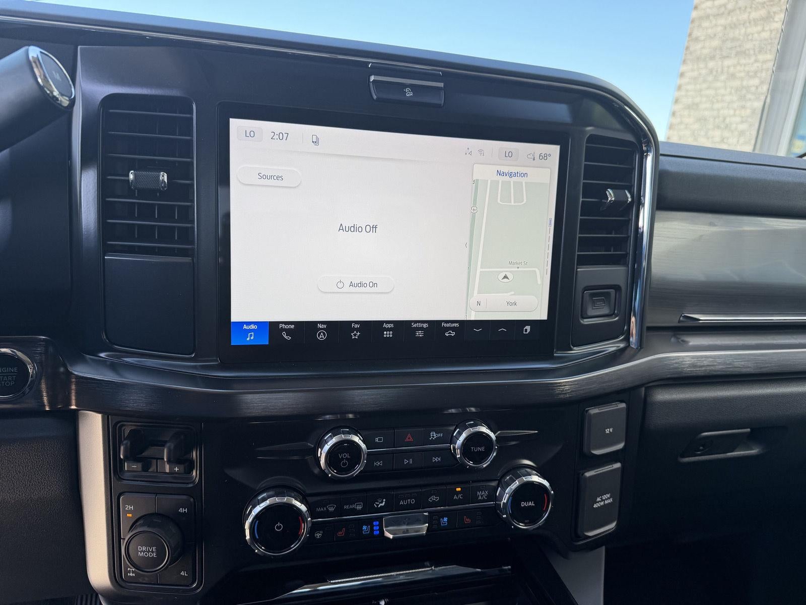 2027 Ford Super Duty F-250 Srw LARIAT