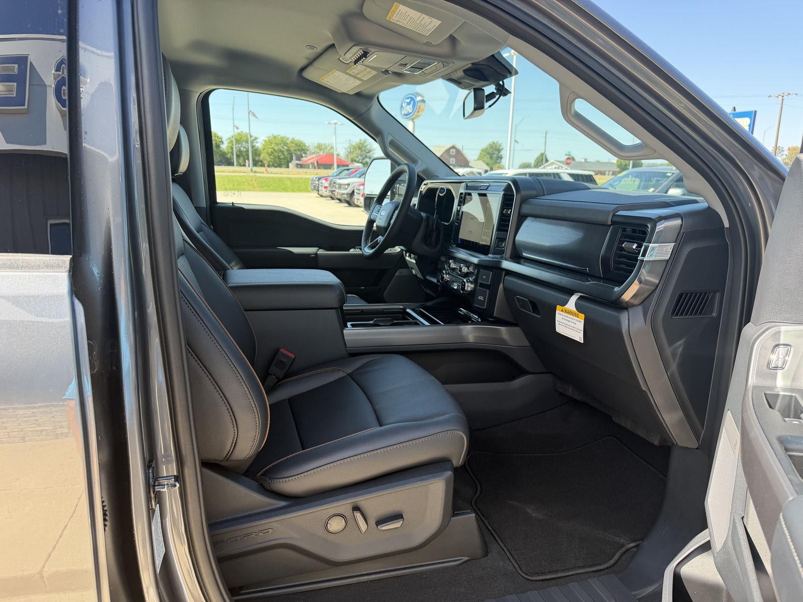 2027 Ford Super Duty F-250 Srw LARIAT