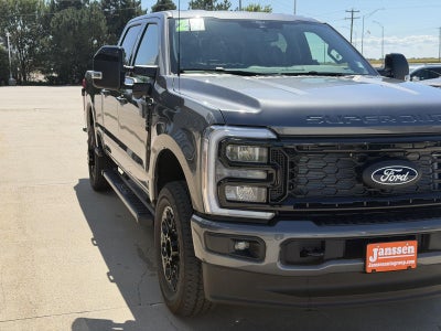 2027 Ford Super Duty F-250 Srw LARIAT