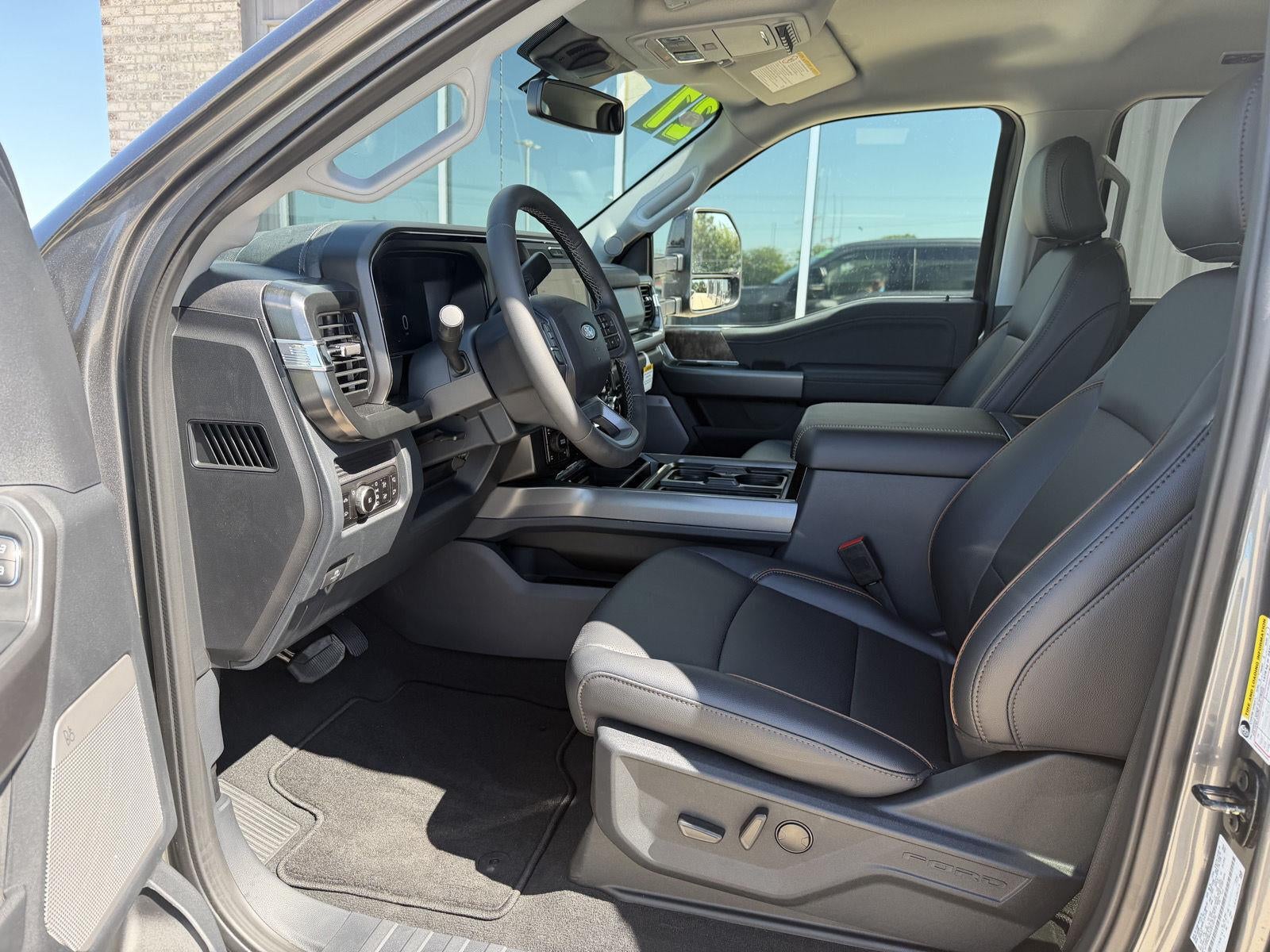 2027 Ford Super Duty F-250 Srw LARIAT