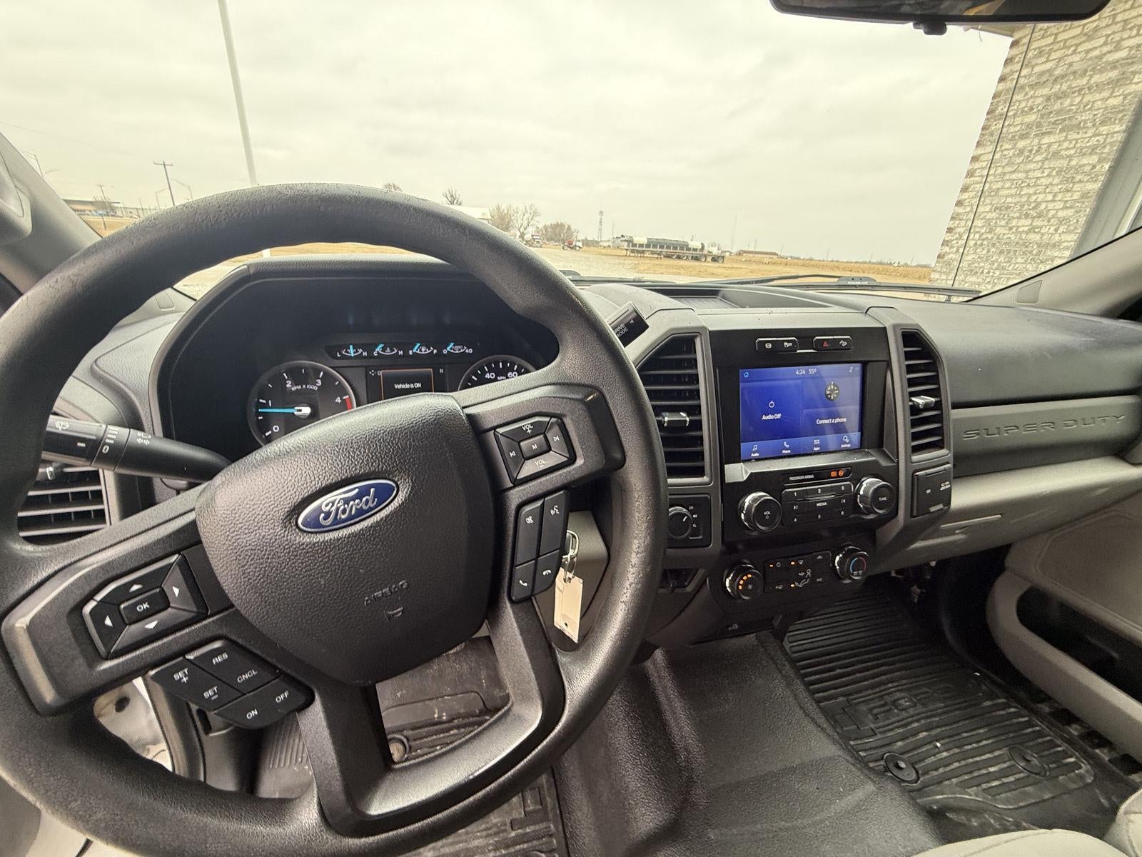 2015 Ford Super Duty F-350 SRW Platinum