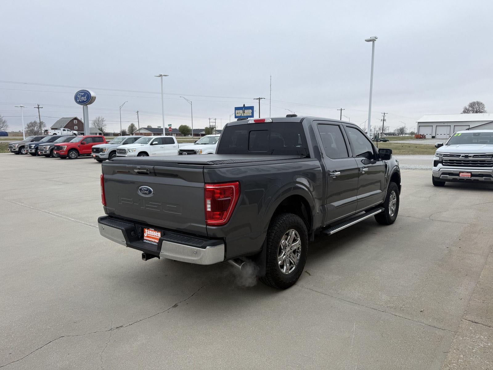 2022 Ford F-150 XLT