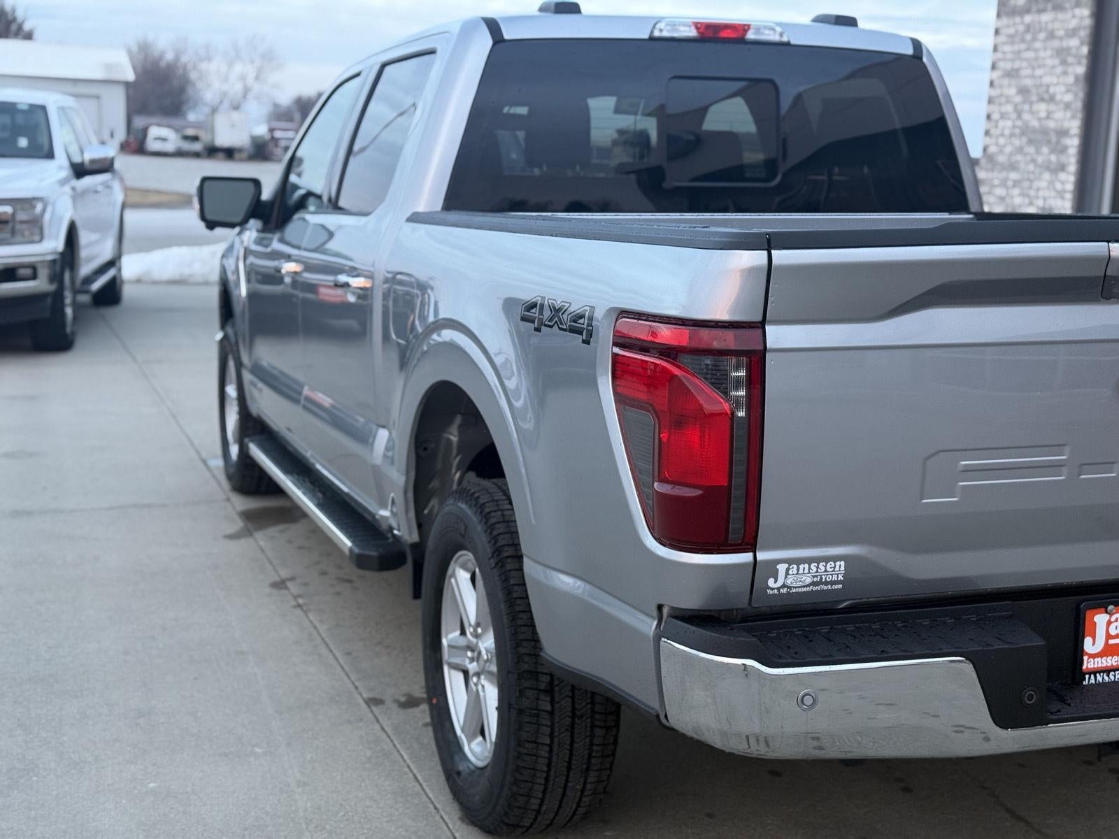 2025 Ford F-150 XLT