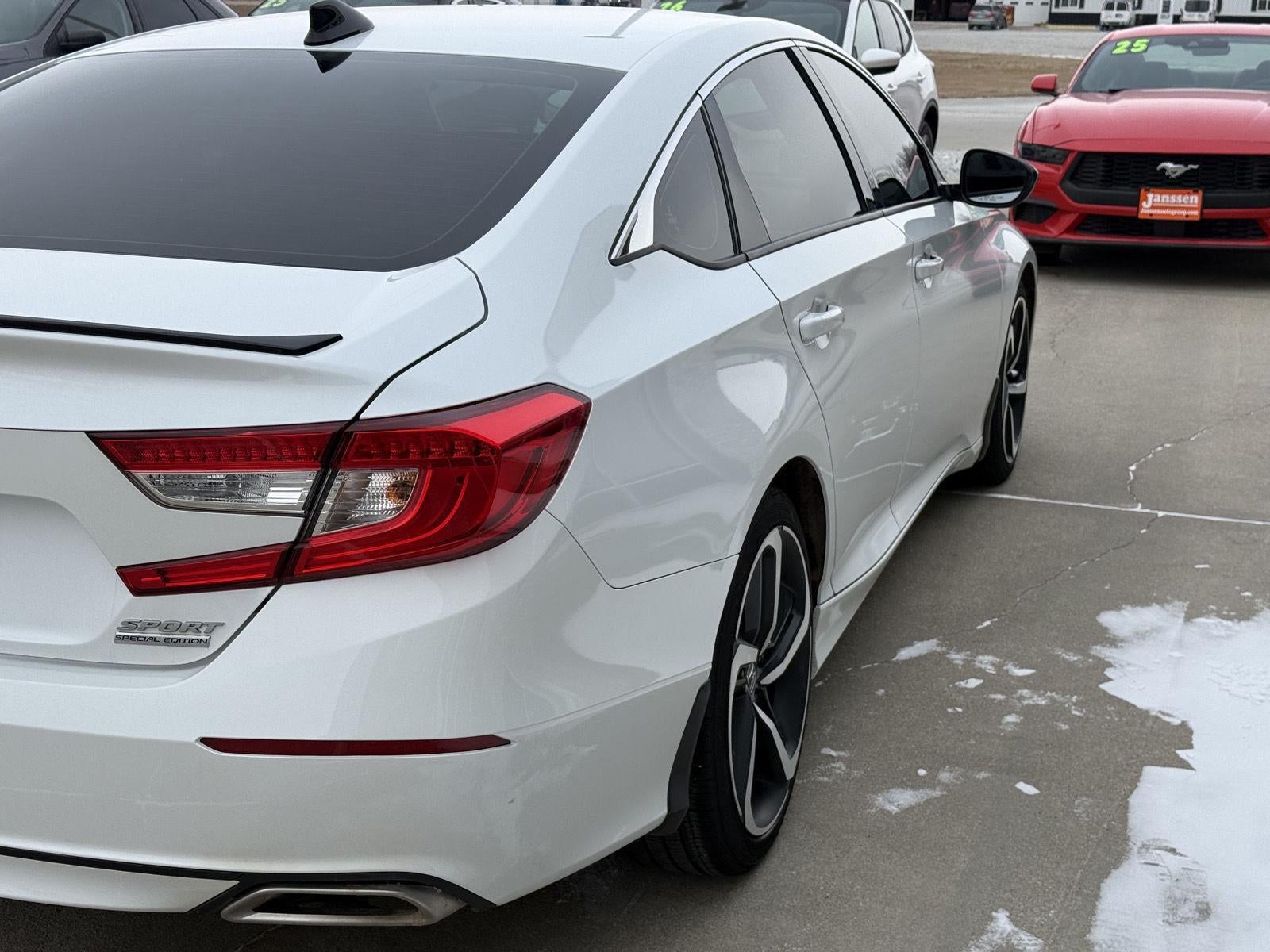 2022 Honda Accord Sedan Sport SE