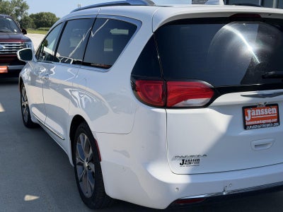 2018 Chrysler Pacifica Limited
