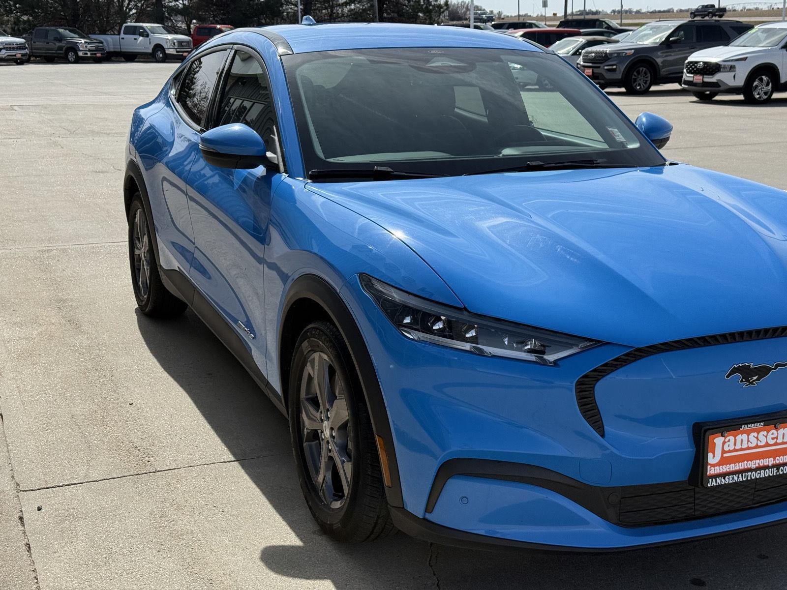 2022 Ford Mustang Mach-E Select