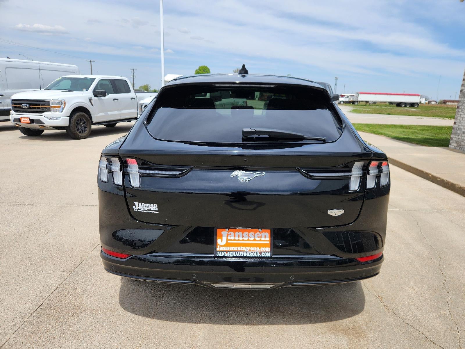 2021 Ford Mustang Mach-E California Route 1