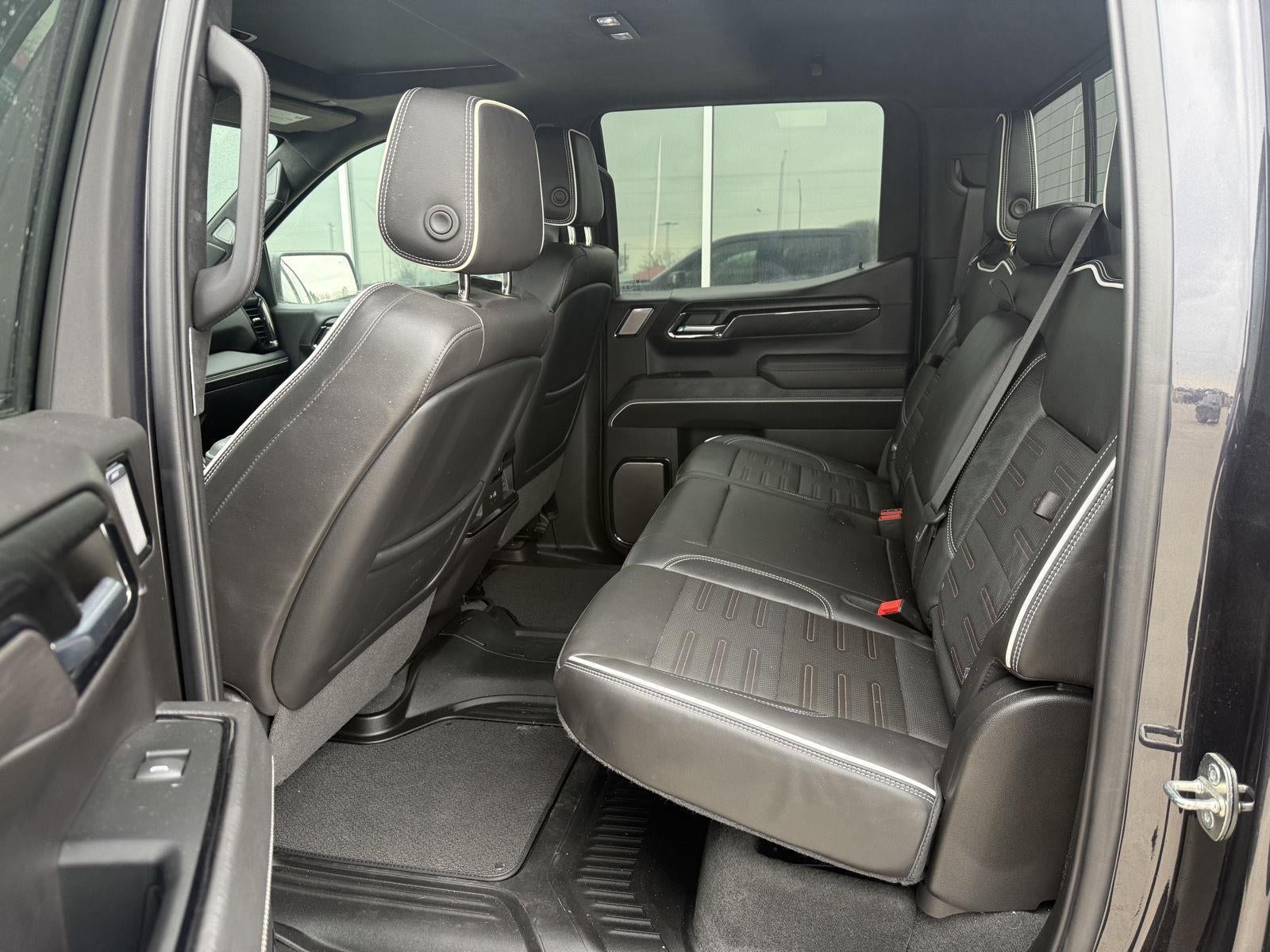 2024 GMC Sierra 1500 AT4X