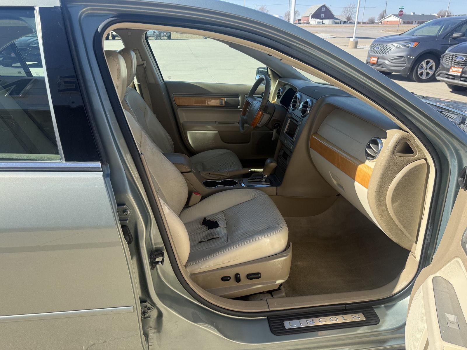 2009 Lincoln MKZ Base