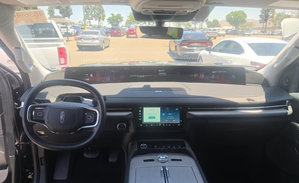 2025 Lincoln Navigator L Reserve
