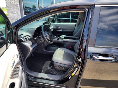 2023 Toyota Sienna Limited