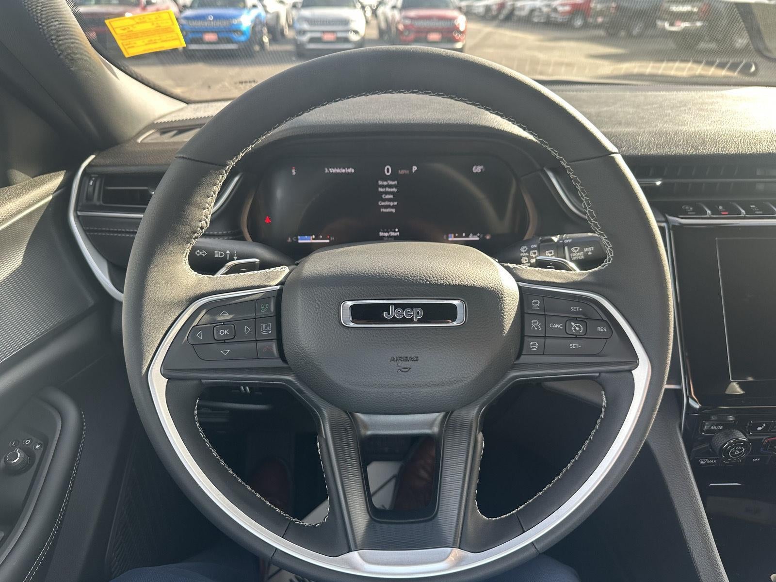 2025 Jeep Grand Cherokee L GRAND CHEROKEE L ALTITUDE X 4X4