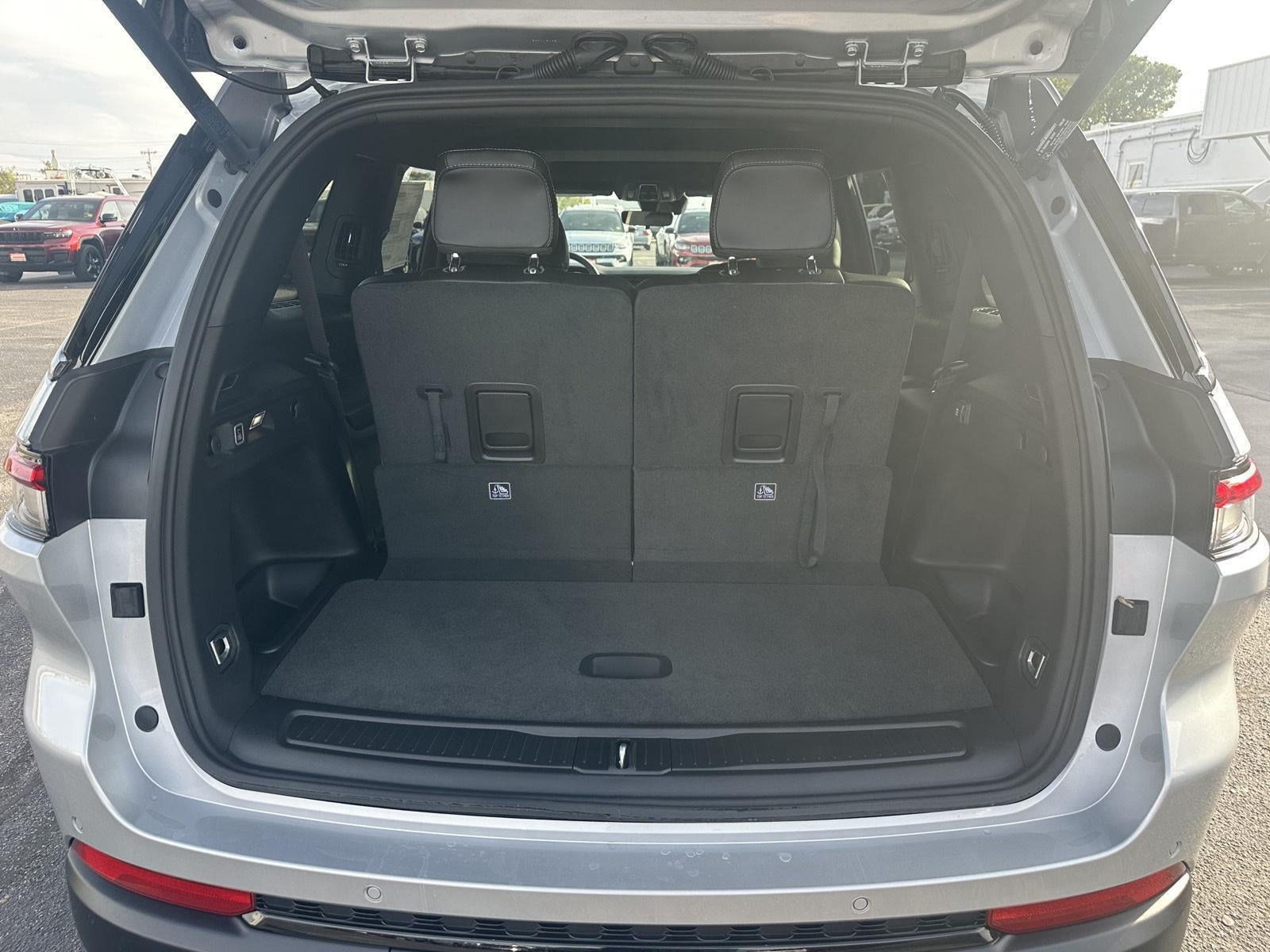 2025 Jeep Grand Cherokee L GRAND CHEROKEE L ALTITUDE X 4X4