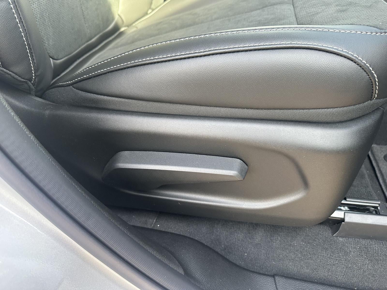 2025 Jeep Grand Cherokee L GRAND CHEROKEE L ALTITUDE X 4X4