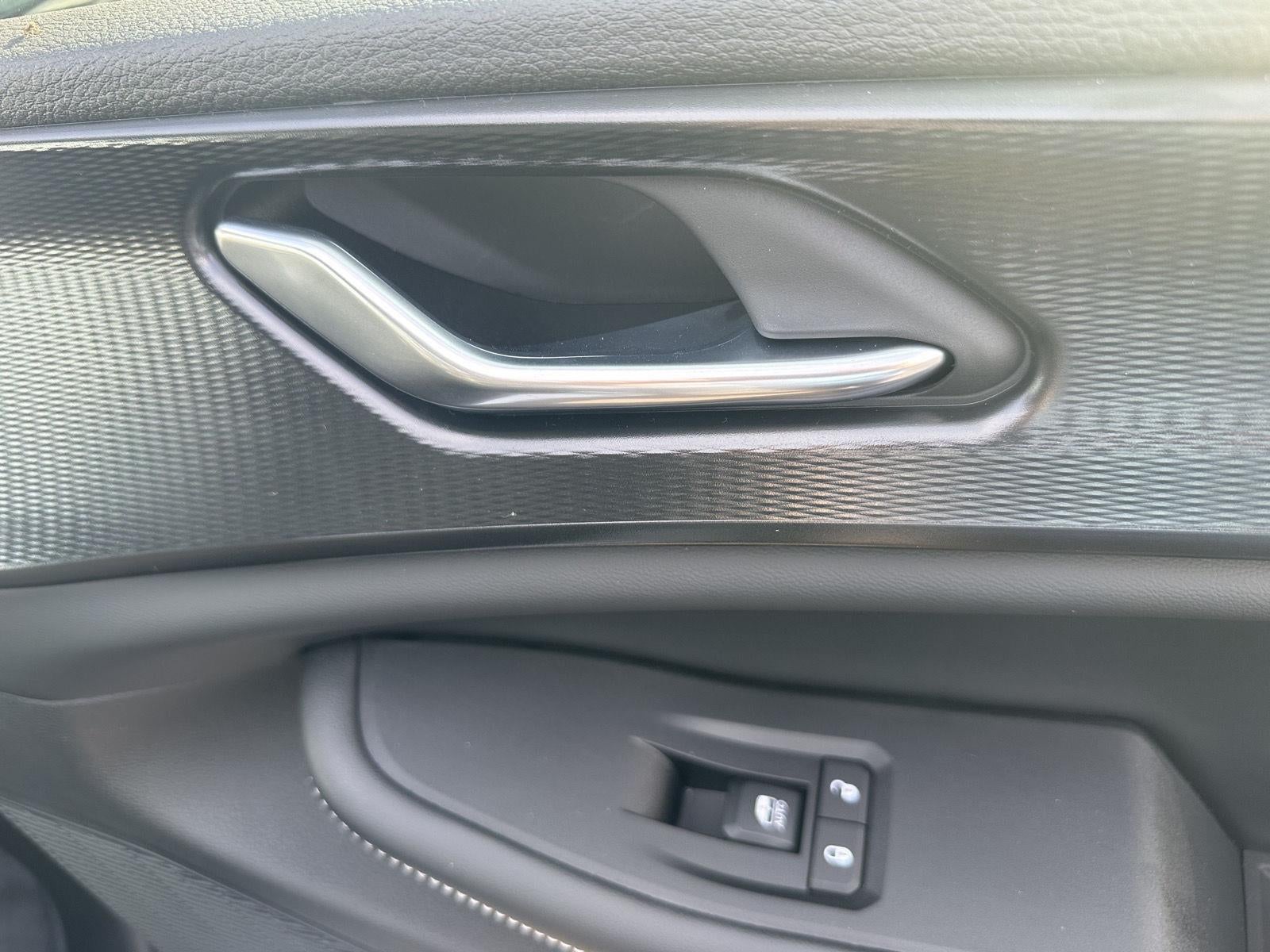 2025 Jeep Grand Cherokee L GRAND CHEROKEE L ALTITUDE X 4X4