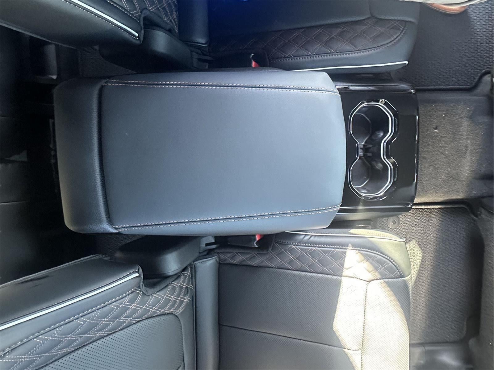 2026 Jeep Grand Cherokee L GRAND CHEROKEE L SUMMIT 4X4