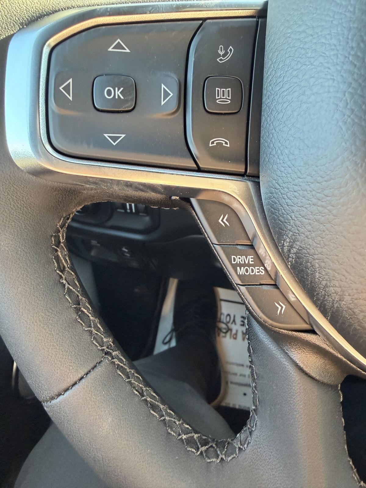 2026 RAM 1500 RAM 1500 LARAMIE CREW CAB 4X4 5'7' BOX