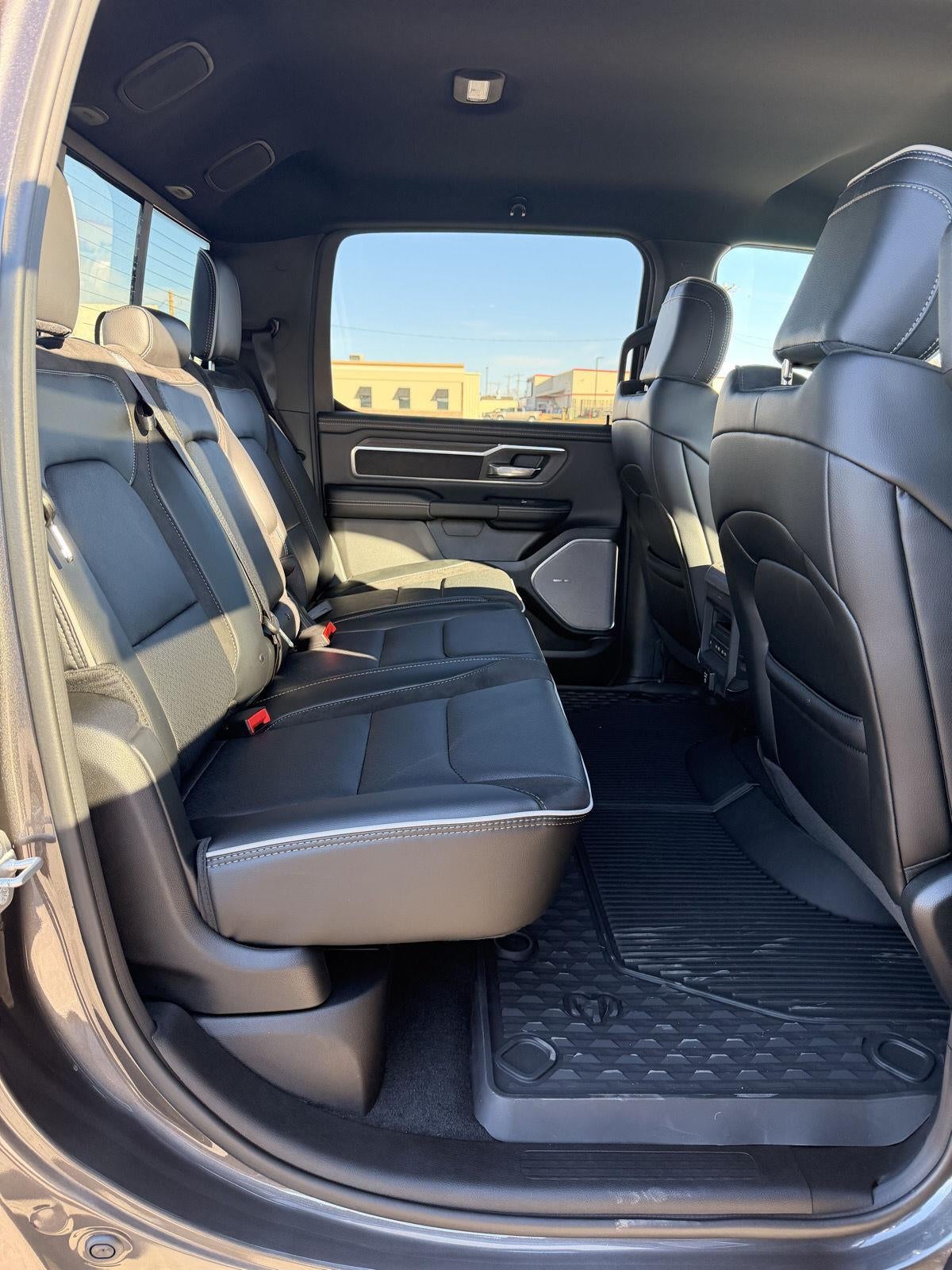 2026 RAM 1500 RAM 1500 LARAMIE CREW CAB 4X4 5'7' BOX