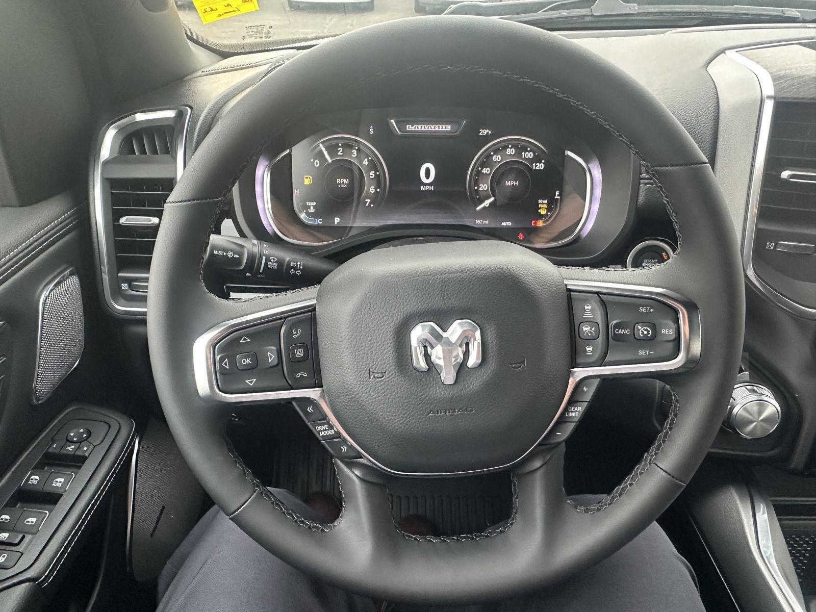 2026 RAM 1500 RAM 1500 LARAMIE CREW CAB 4X4 5'7' BOX