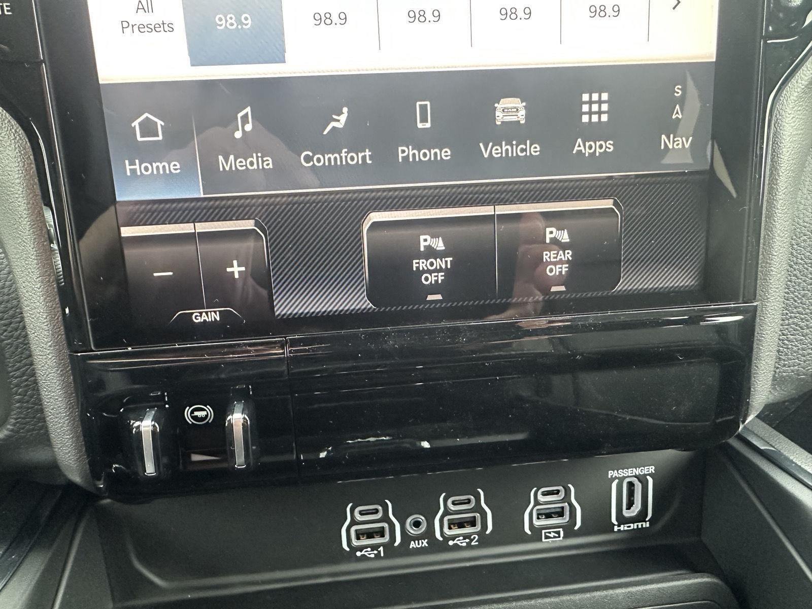 2026 RAM 1500 RAM 1500 LARAMIE CREW CAB 4X4 5'7' BOX