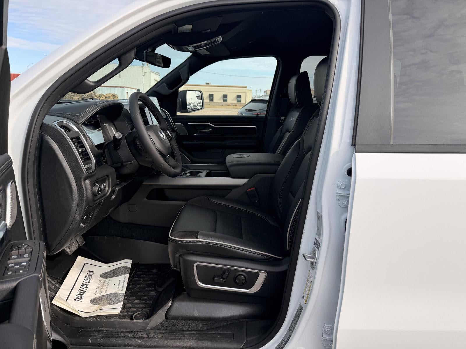 2026 RAM 1500 RAM 1500 LARAMIE CREW CAB 4X4 5'7' BOX