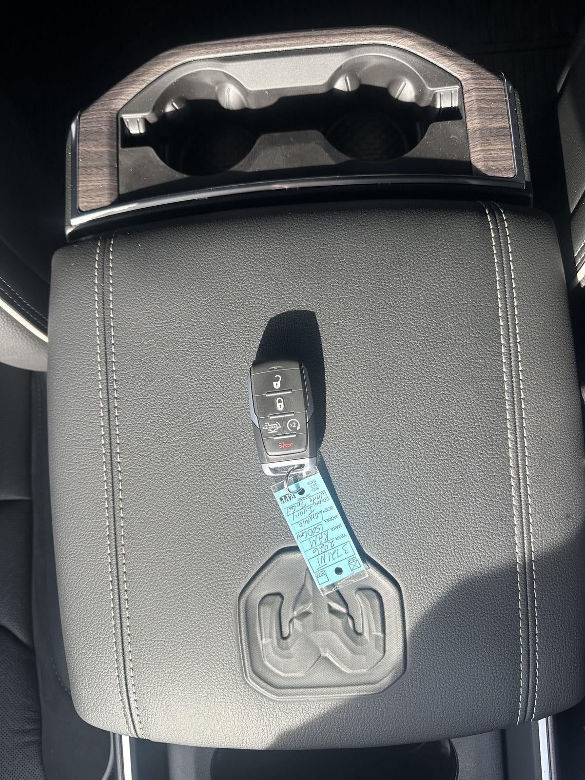 2026 RAM 1500 RAM 1500 LARAMIE CREW CAB 4X4 5'7' BOX