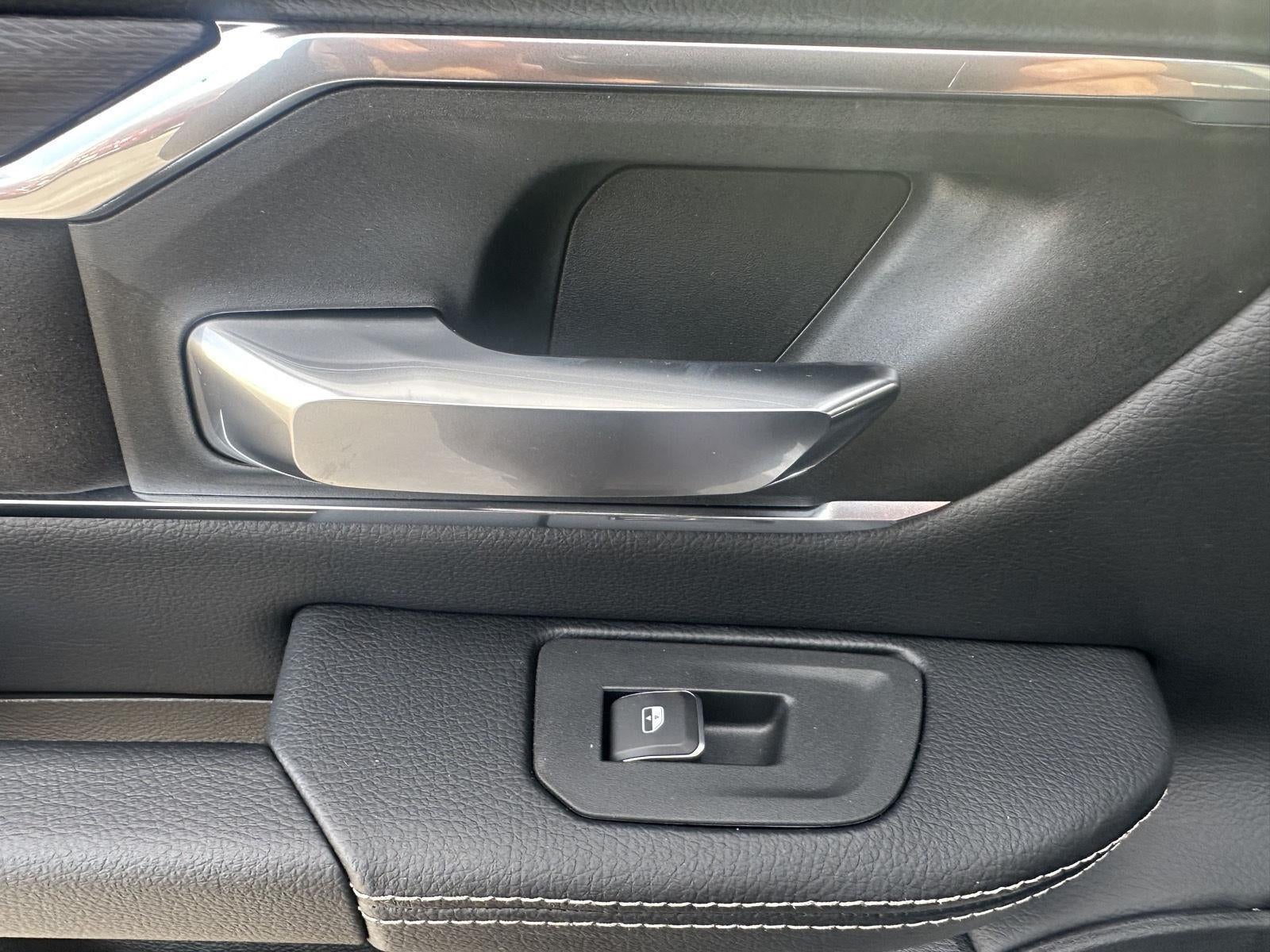 2026 RAM 1500 RAM 1500 LARAMIE CREW CAB 4X4 5'7' BOX