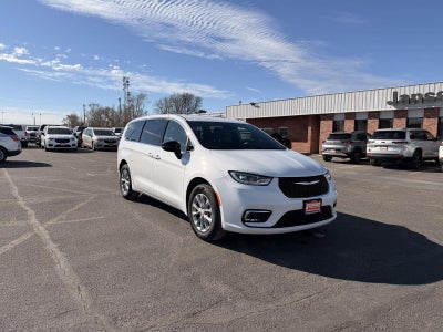 2026 Chrysler Pacifica PACIFICA SELECT AWD