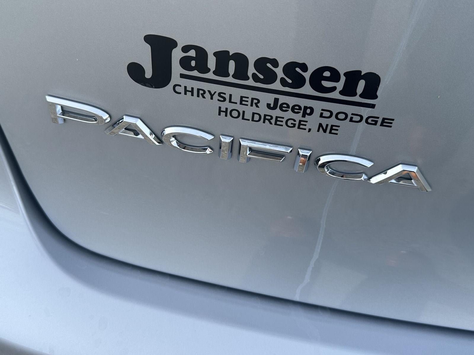 2026 Chrysler Pacifica PACIFICA SELECT AWD