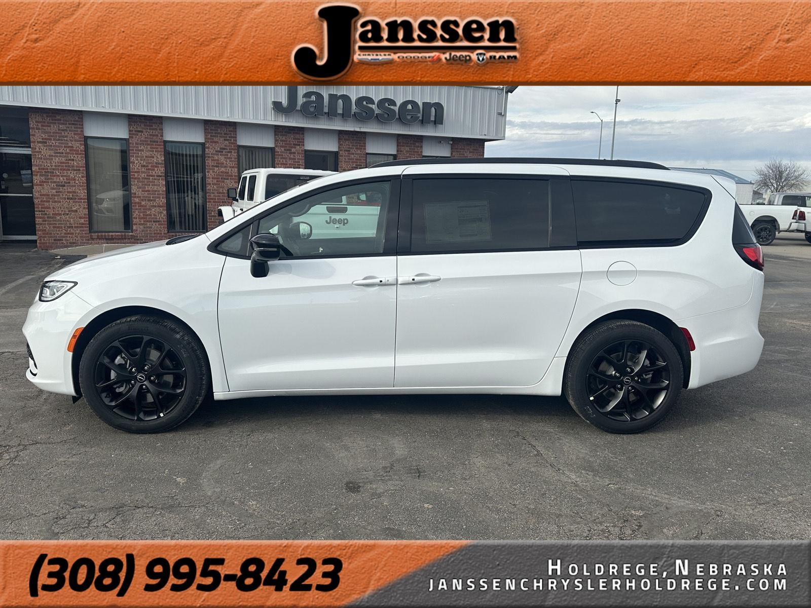 2026 Chrysler Pacifica PACIFICA SELECT AWD