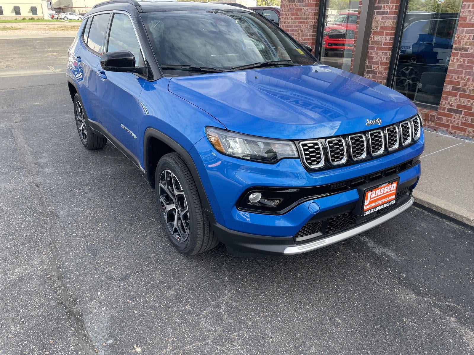 2026 Jeep Compass COMPASS LIMITED 4X4